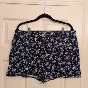 SO Navy Floral Size 17 Shorts